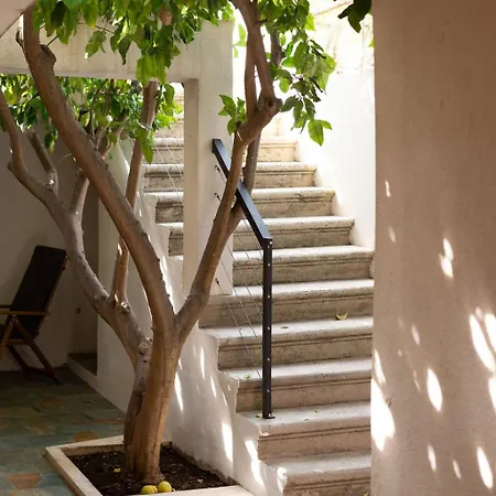Villa Maria *